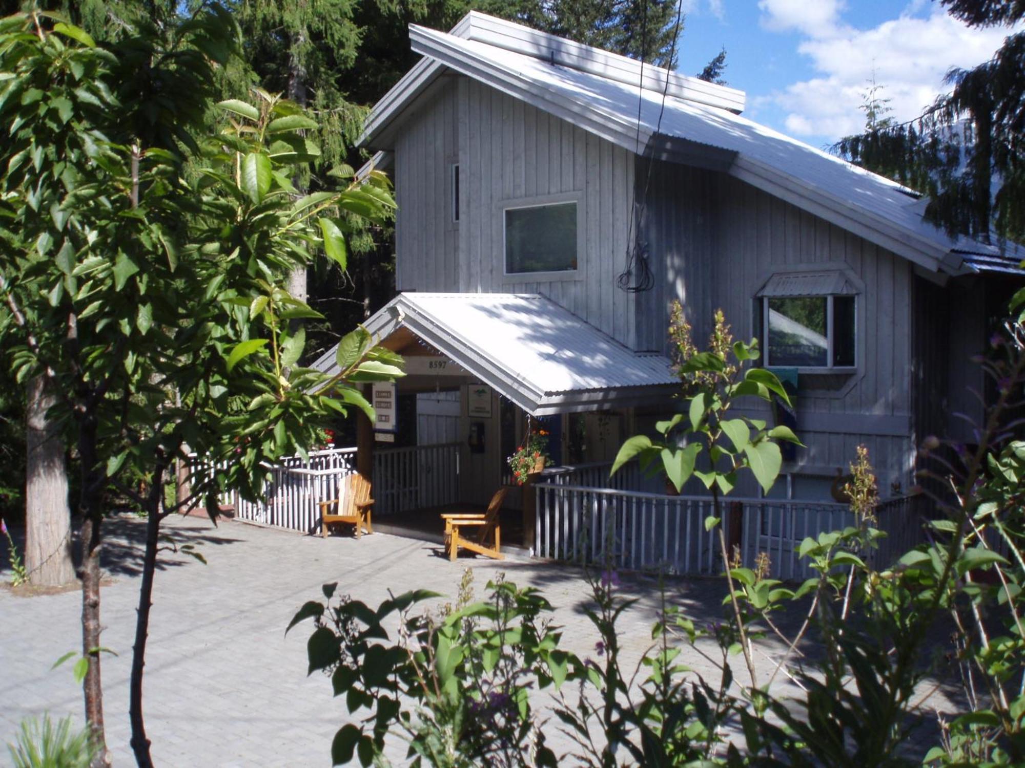 Belle Neige Suites: Whistler Exterior photo